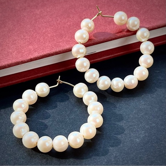 Gold Filled White Freshwater Pearl Hoop Earrings - Picture 3 of 3